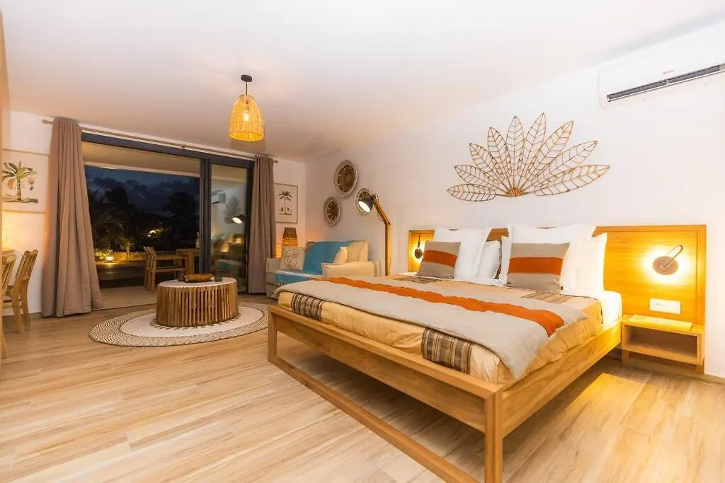 Apartment Luxury Studio 6 Alamanda Resort Orient Bay