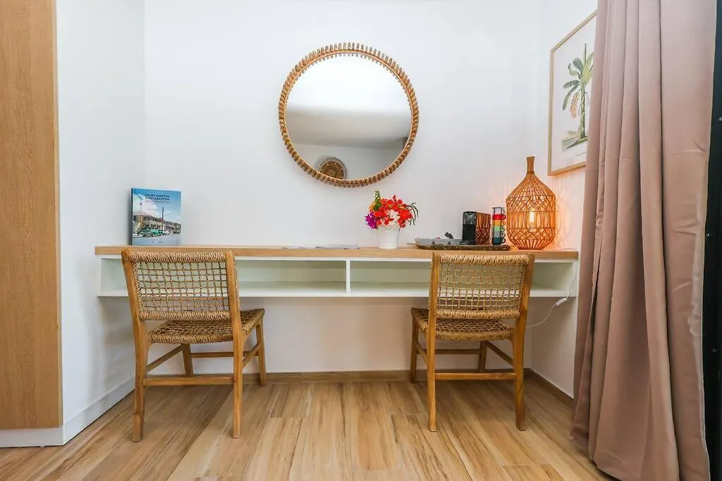 Luxury Studio 6 Alamanda Resort Orient Bay