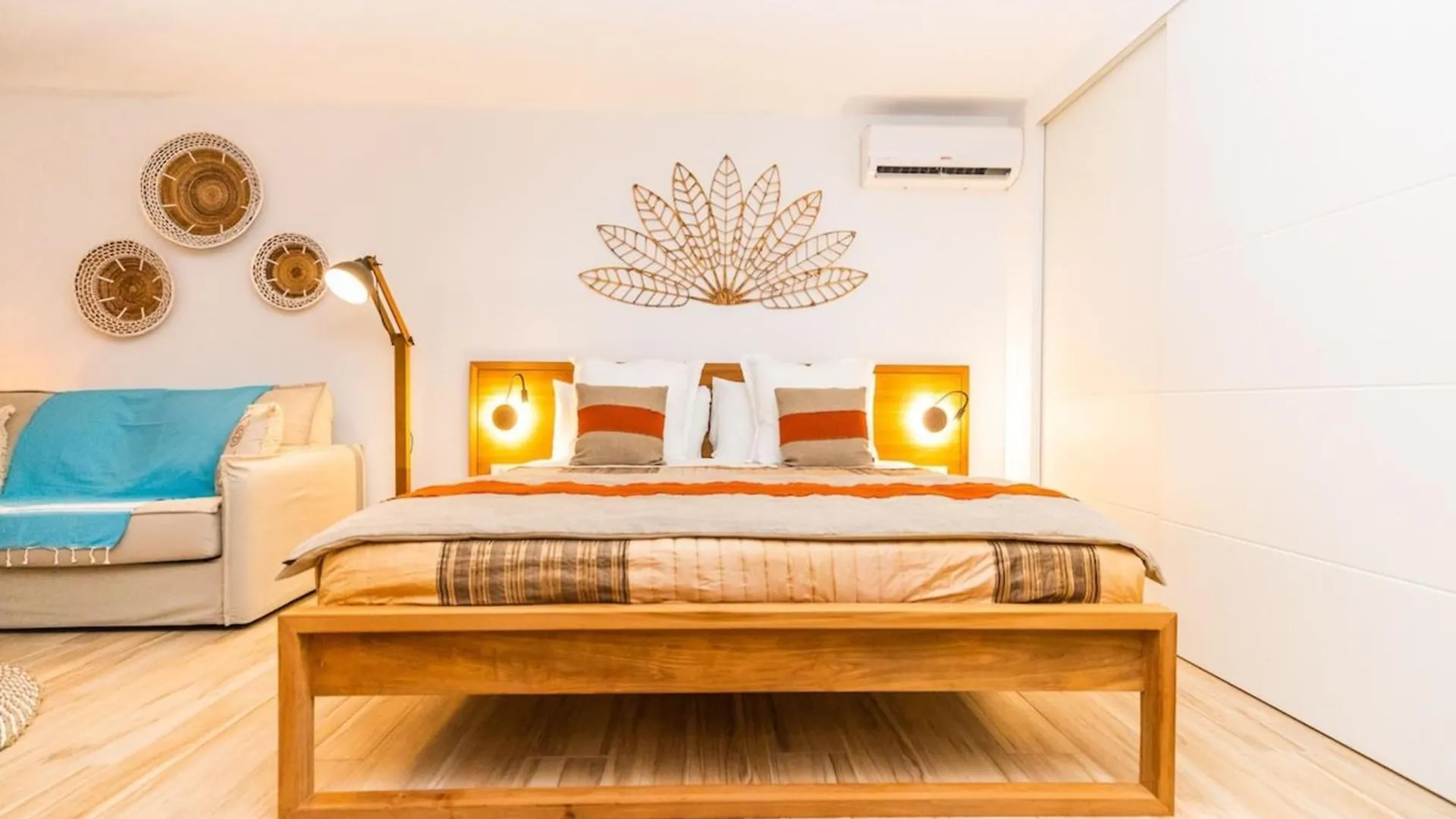 Luxury Studio 6 Alamanda Resort Orient Bay Apartment